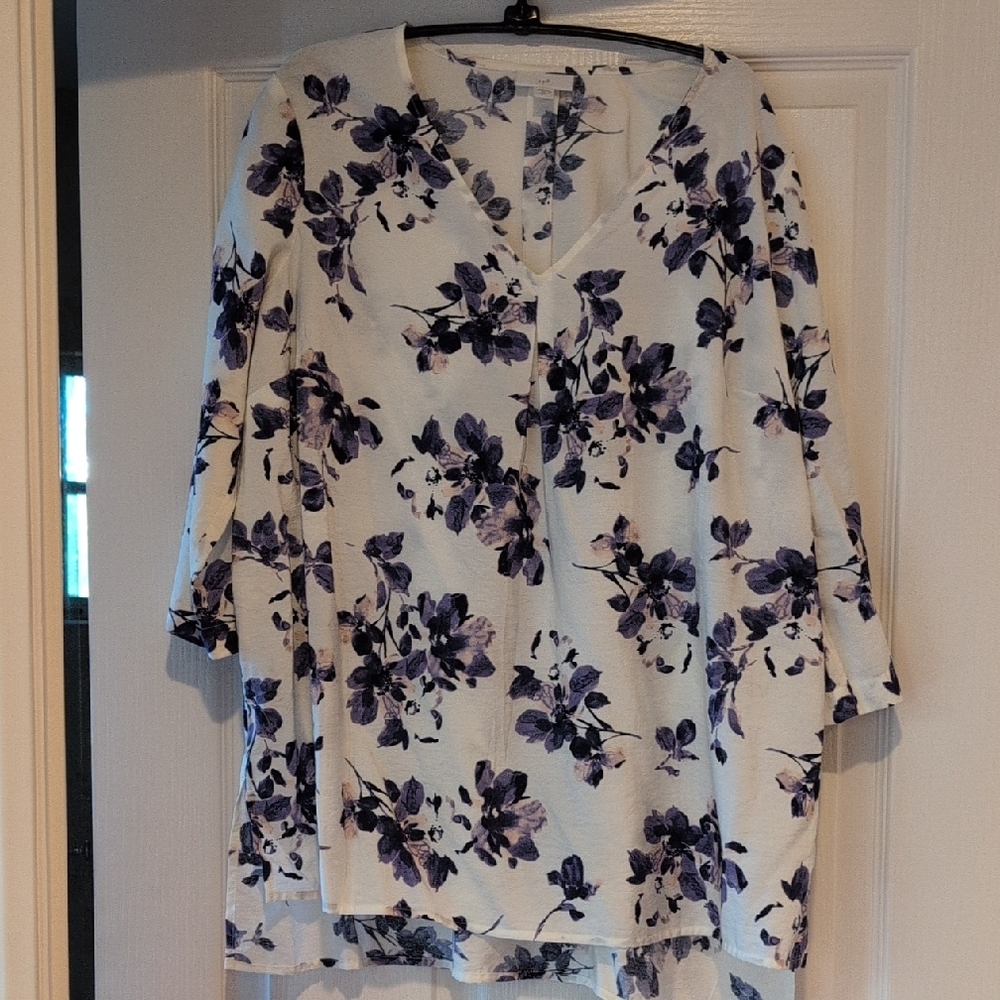 J. Jill Purple Floral V-Neck Blouse